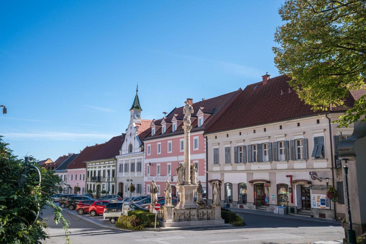 Hotel Restaurant Zum Schwan Schwanberg Extérieur photo