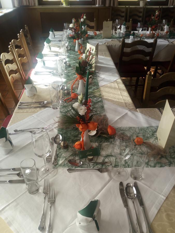 Hotel Restaurant Zum Schwan Schwanberg Extérieur photo
