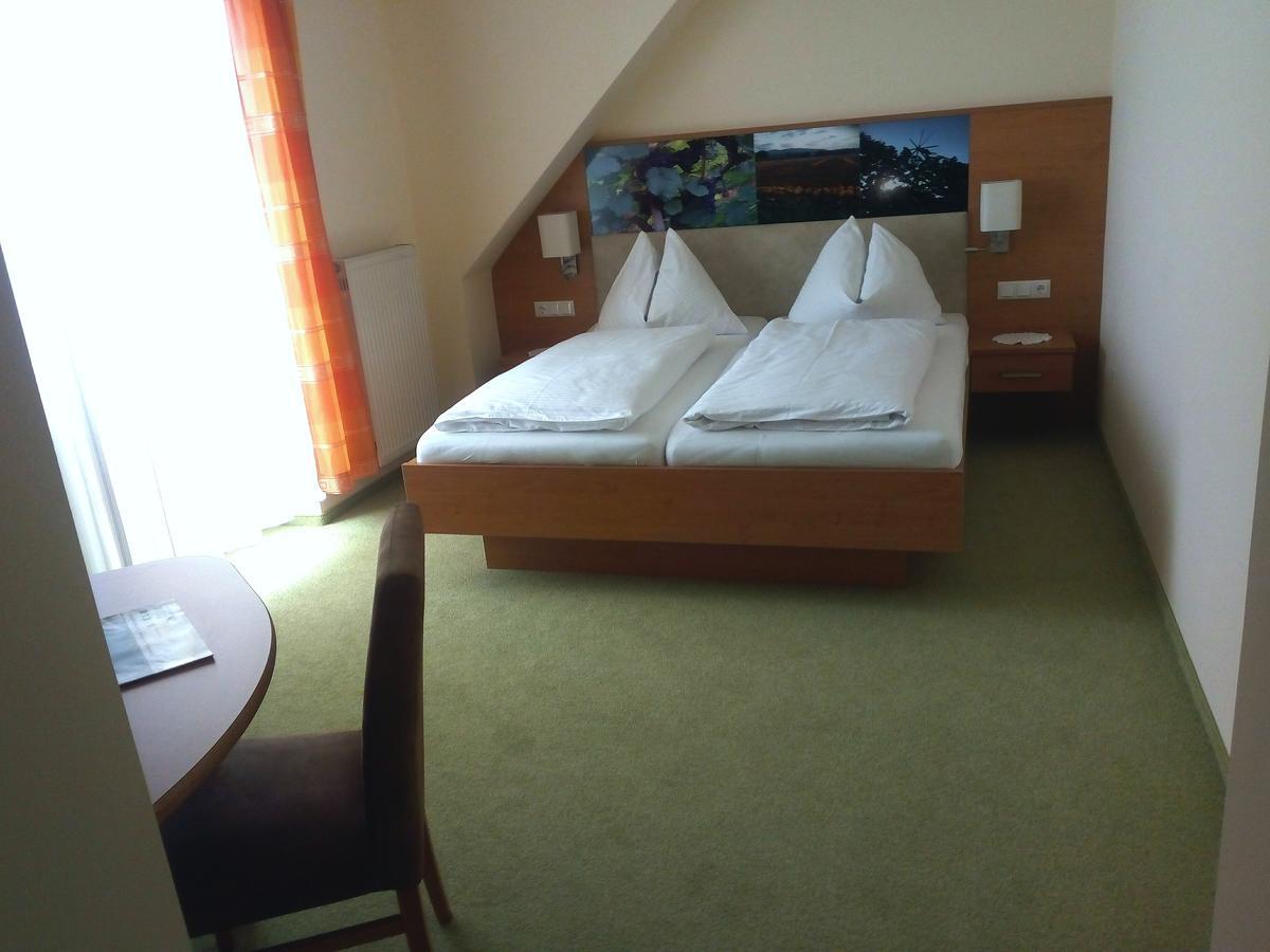 Hotel Restaurant Zum Schwan Schwanberg Extérieur photo