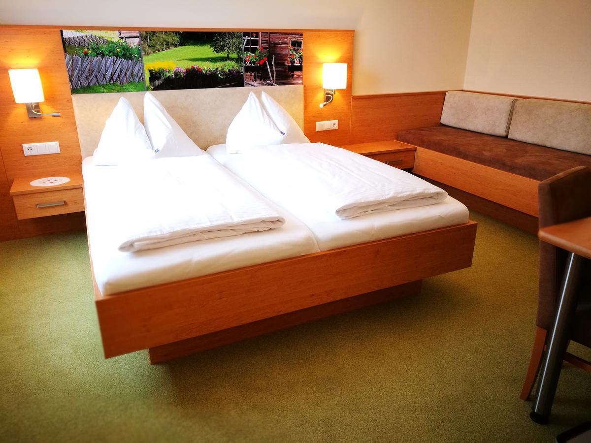Hotel Restaurant Zum Schwan Schwanberg Extérieur photo